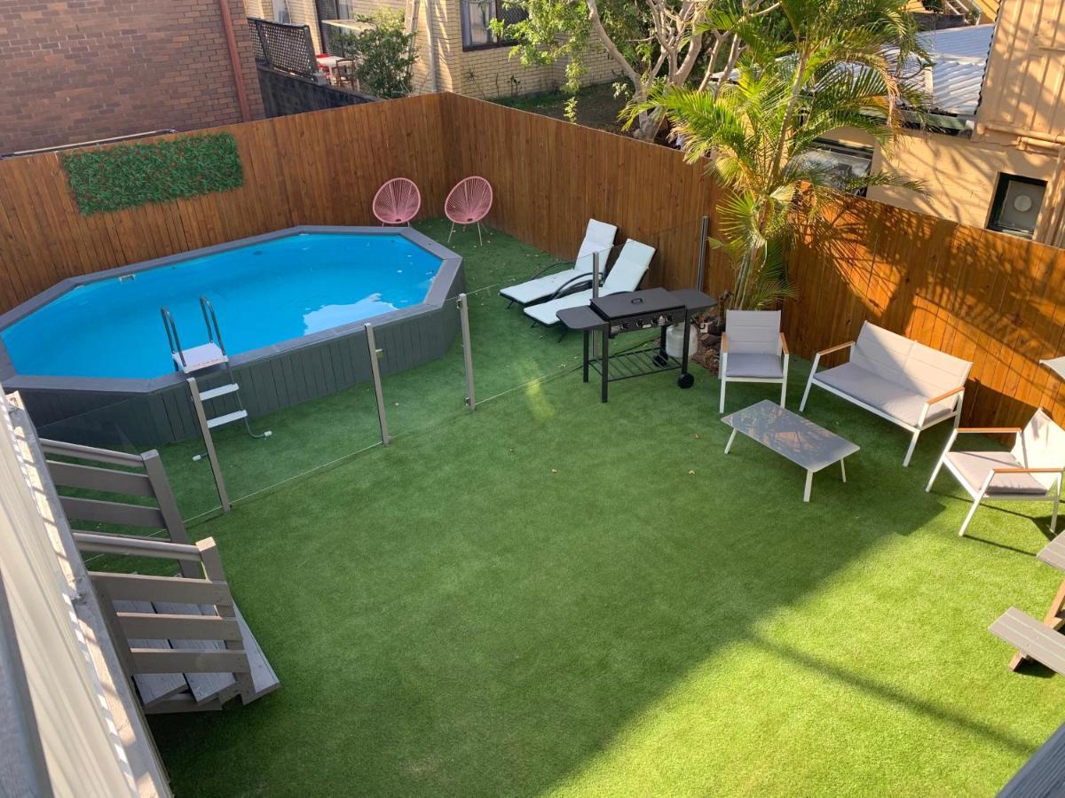 Mumma'S Hostel Surfers Paradise Gold Coast Esterno foto