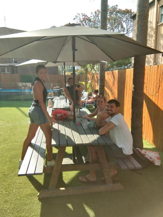 Mumma'S Hostel Surfers Paradise Gold Coast Esterno foto